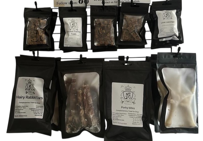 Treat Stand Top-Up – 50 Natural Treat Packs